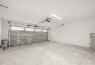 Don’t miss this MOVE IN READY home