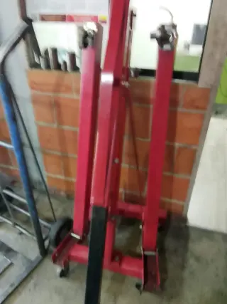 Otro taller  Rectificador de Motores Casi Completo