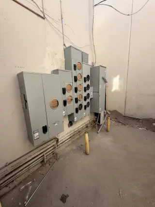 Electrical Meter and Service Panel Installation