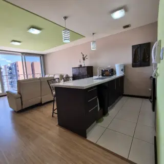 Apartamento Amueblado en Alquiler en Zona 14