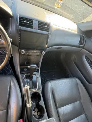 Honda accord 2003