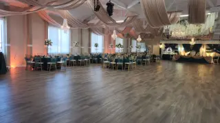 Elegante Salón de Eventos para Bodas y Celebraciones