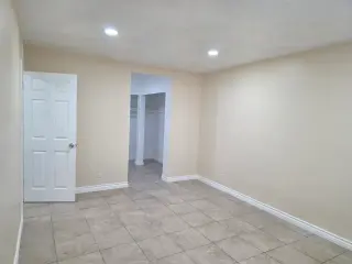 Apartment for Rent 2 bedrooms and 1 bathroom in Anaheim