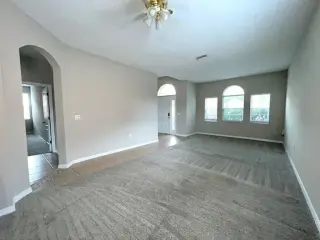 Beautiful gated community Mirabella