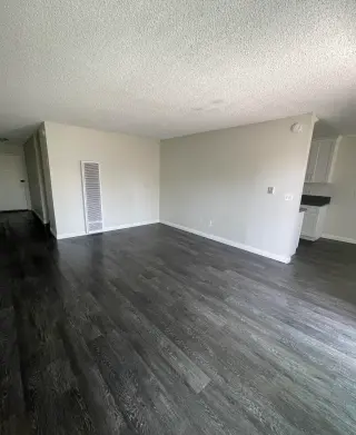 823 Linden Ave - Long Beach, CA 1 Bedroom 1 Bathroom Units