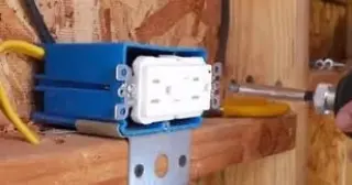 ELECTRICISTA RESIDENCIAL COMERCIAL