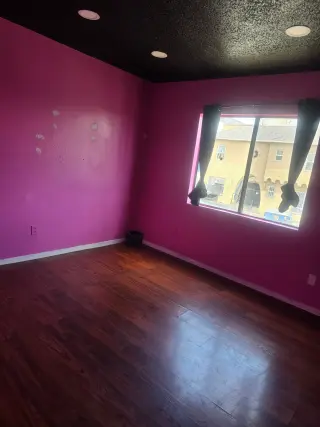 Se Renta un cuarto para una persona o dos