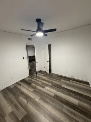 Apartamento en renta 2 recamaras 1 baño sala cocina comedor muy amplio