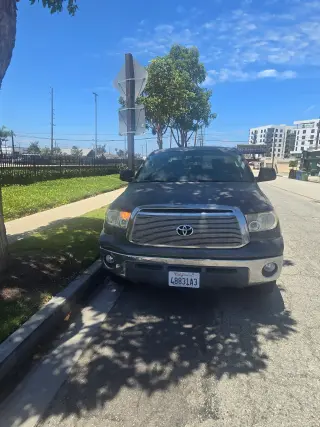 2011 toyota tundra crewmax 4.6