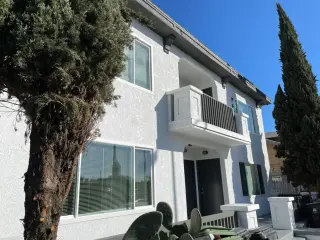 Apartamento de Renta - 46 & Normandie