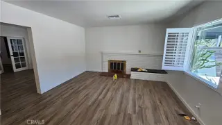 This single story home has 3 bedrooms 2 bathrooms