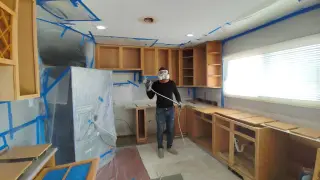 ESTOY CONTRATANDO