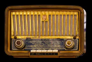 Reparamos Refacionamos Actualizamos Radiolas Radios a tubos