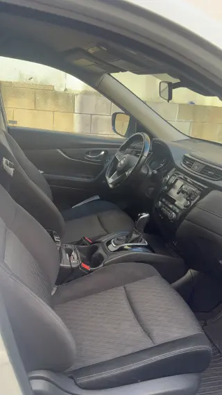 🚙 Nissan Rogue 2020