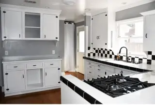 3  dormitorios y 2 baños ubicado
