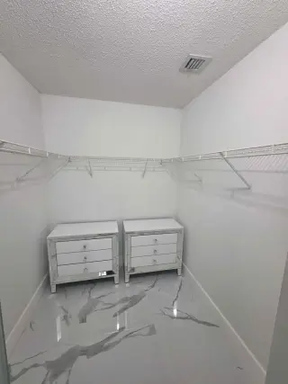 Efficiency en West Kendall Disponible para dos personas