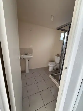 Casa en privada con acceso restringido, zona tranquila