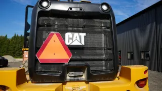 For Sale – Caterpillar 930 (1106)
