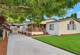 Beautiful Home Ready for You
