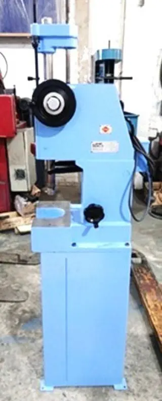 Rectificadora de motos Berco italiana APM-100C