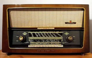 Reparamos Refacionamos Actualizamos Radiolas Radios a tubos