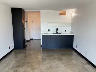 STUDIOS STARTING AT $1,575 IN DTLA - Summer Special