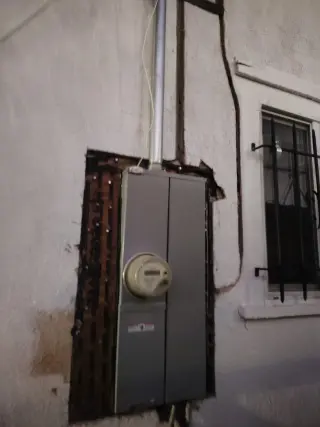 trabajos de electricidad.