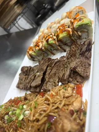 Super platter de sushi 50 pcs