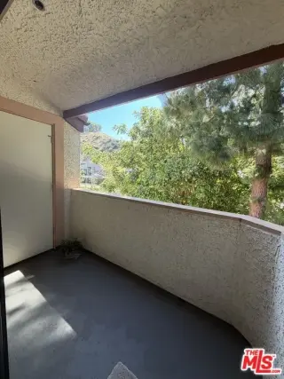 Cozy 1-bedroom and 1-bathroom