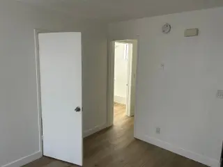 1 Bedroom with 2 Bathrooms, YES at Boyle Heights!!!!!!!!