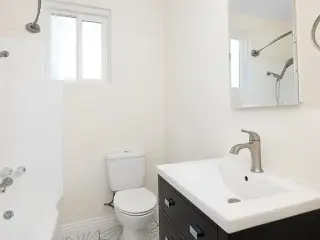 LAWNDALE, CA Apartamento bellamente remodelado de 1 dormitorio y 1 baño