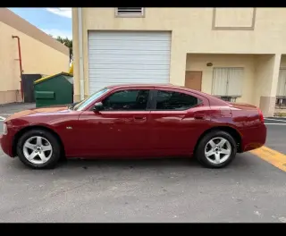 Dodge Chager 2010, Título limpio, 💲2.999 Cash