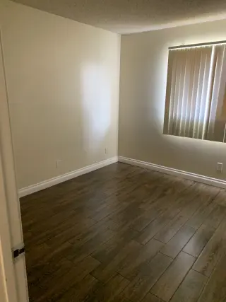 Sunshine Apts