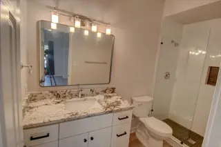 Casa de 2 dormitorios disponible para alquilar – Albuquerque, NM