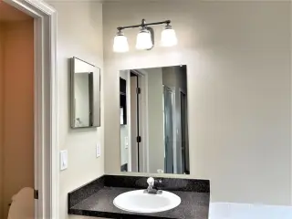 MOVE IN READY