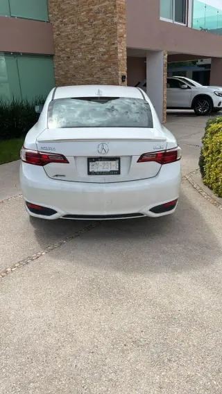 Hermoso carro, no pierdas la oportunidad