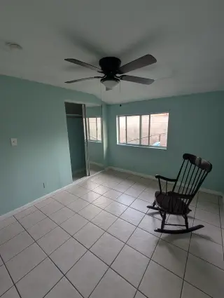 Cuarto de renta. Entrada privada. $800