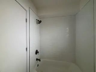 Apartamento de 1 dormitorio y 1 baño en Planta Baja