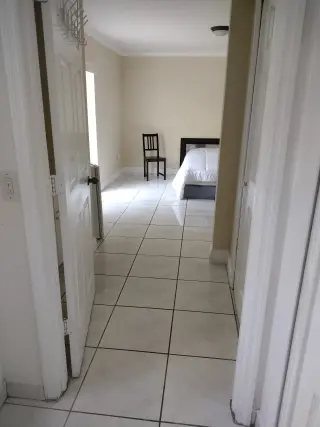 DORAL FL MASTER ROOM 1 -2 personas adultas
