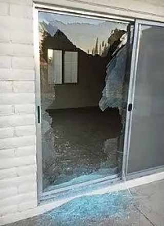 Windows & Doors, Glass broken replacement. Vidrios, Ventanas