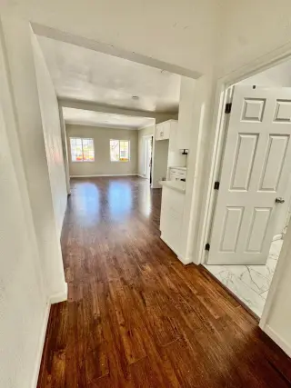 Casa De Renta 2 cuartos 1 baño $2350