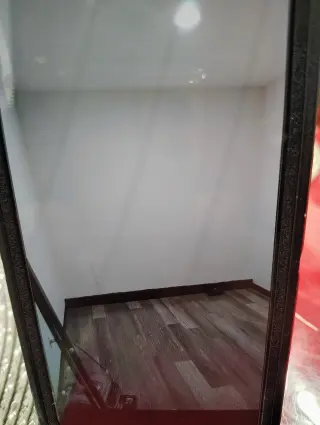 Hola tengo una recamara en renta por $459