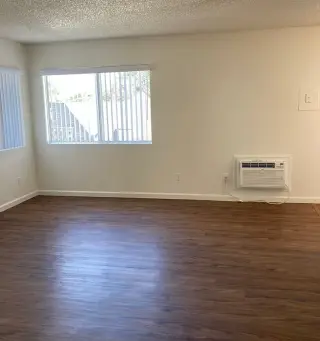 Una excelente opción para este apartamento en alquiler en Whittier, California