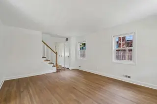 Lovely House Ready Now