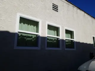 Ventanas y puertas MORENO'S