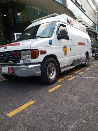 Servicio de ambulancias privadas para s especiales deportivos musicales 24 hrs