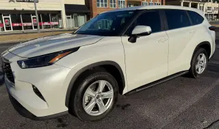2023 Toyota Highlnader LE HYBRID