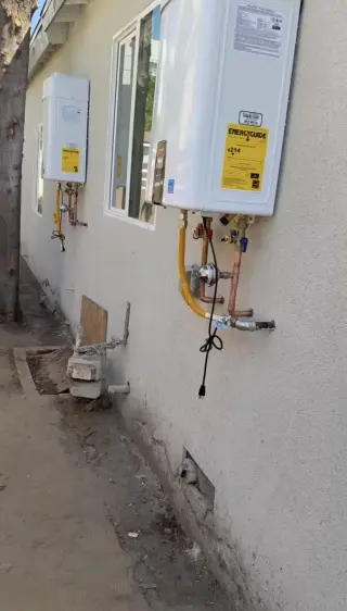 Plomero Profesional en Los Ángeles | Reparaciones, Drenaje, Nuevas Instalaciones