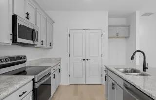 1 HABITACIÓN 1 BAÑO - APARTMENTS