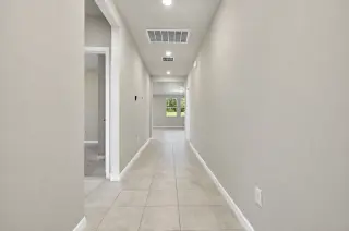 Casa moderna en renta en Zephyrhills – $2,300/mes